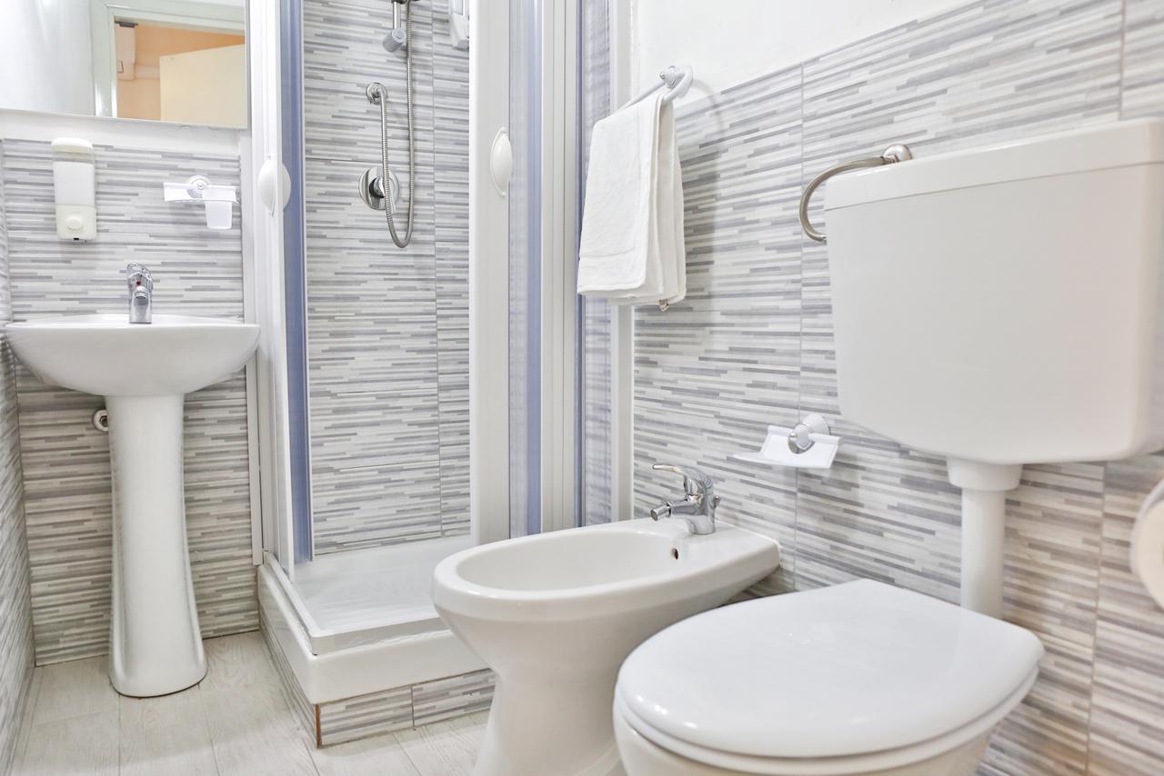 Palazzo Melnis Bed & Breakfast Чефалу Екстериор снимка