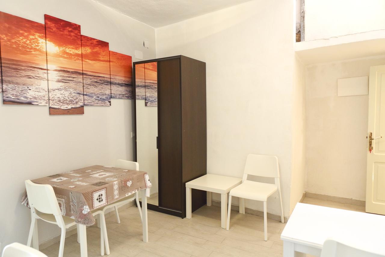 Palazzo Melnis Bed & Breakfast Чефалу Екстериор снимка